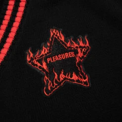 Pleasures Outpost Oversized Vest - Black -Pleasures Pleasures Outpost Oversized Vest Black P23SP011 BLACK 04 28 23 Feature JP 5